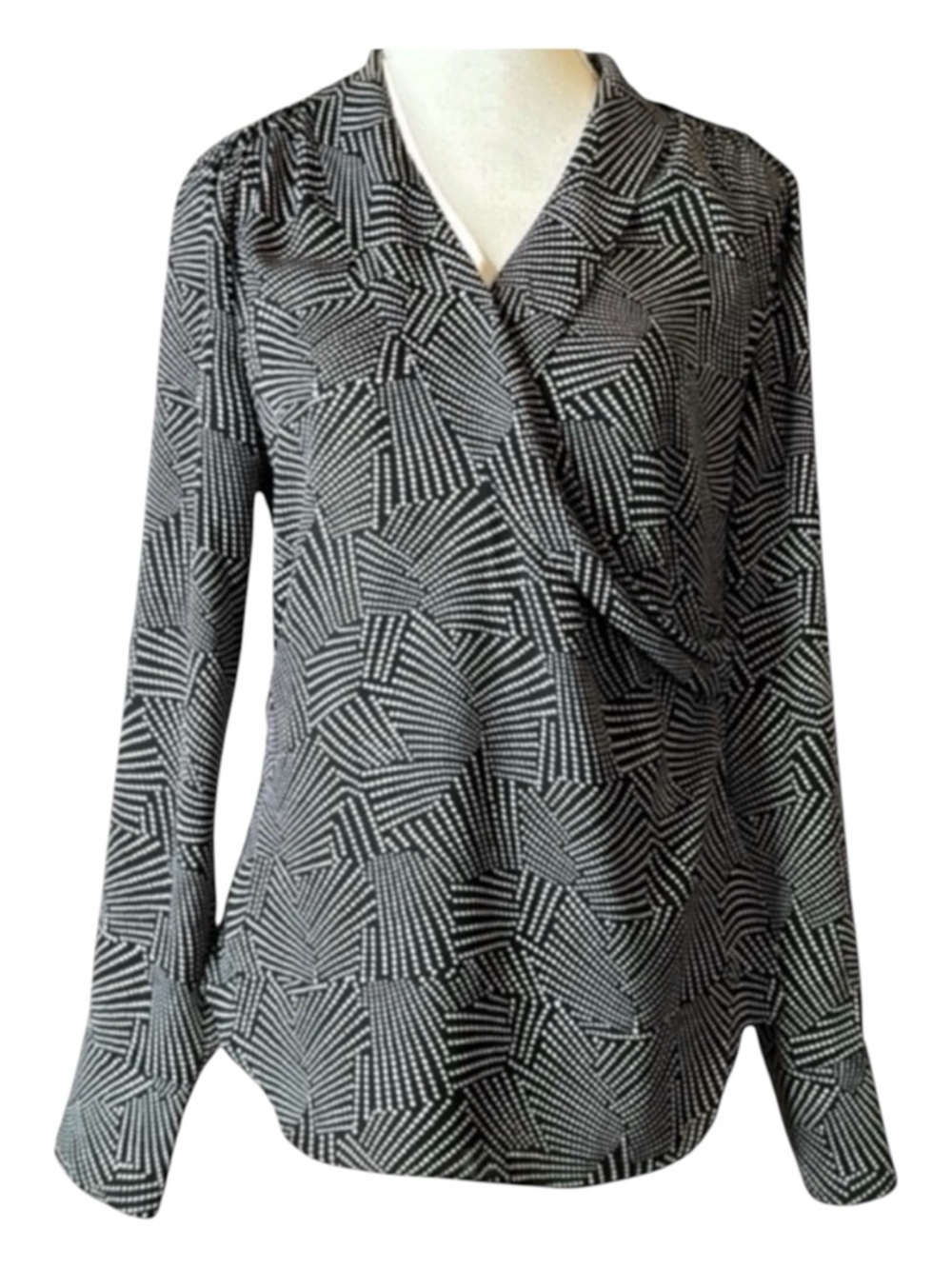 WHITE HOUSE BLACK MARKET Wrap Blouse, Long Sleeve, Size 2.